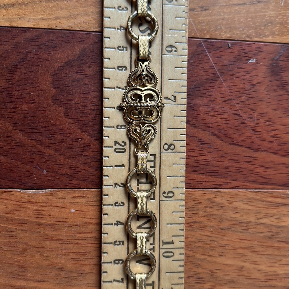 1940's Rare Hollycraft Regency Hollywood Gold Tone Metal Chain Belt - Picture 9 of 14